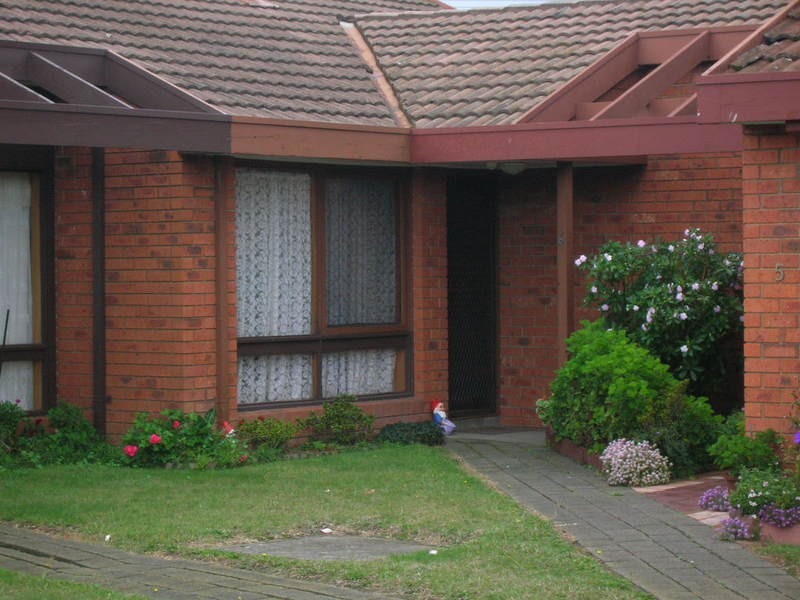 6 Strath Place, Morwell VIC 3840