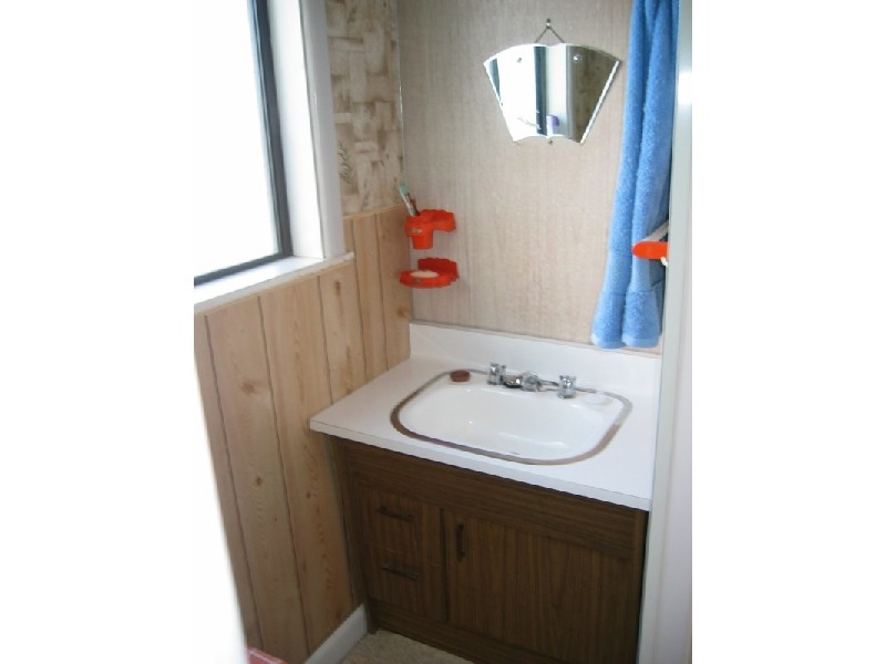 61 Churchill Road, Morwell VIC 3840