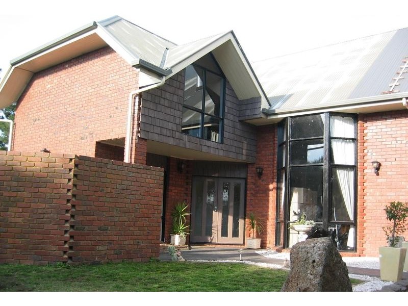 30 Mulga Road, Hazelwood North VIC 3840