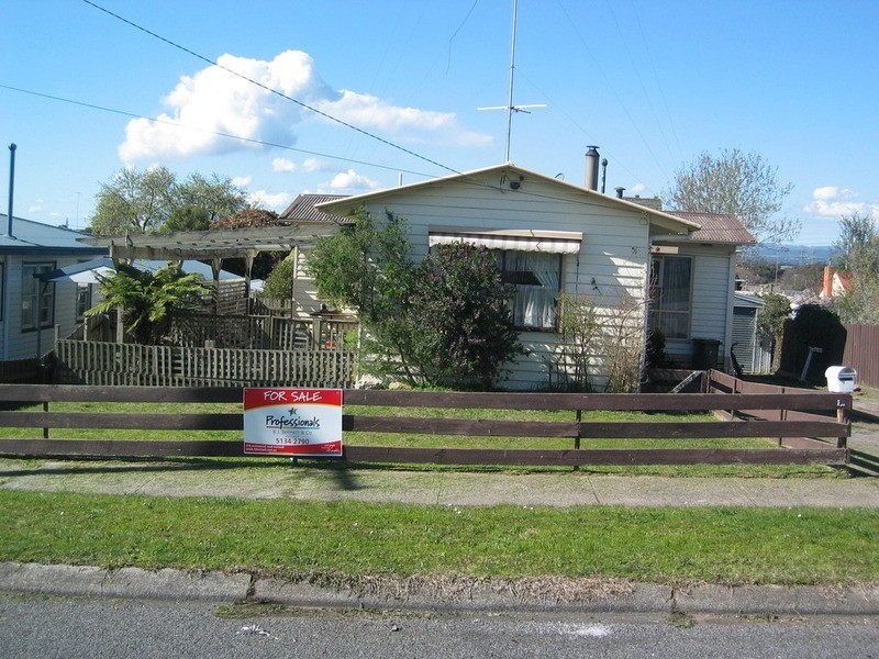12 Williams Street, Morwell VIC 3840