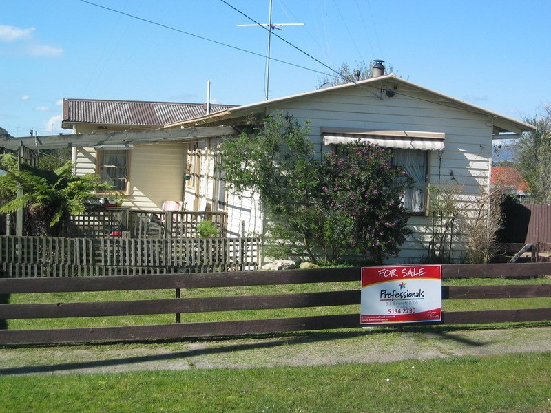 12 Williams Street, Morwell VIC 3840