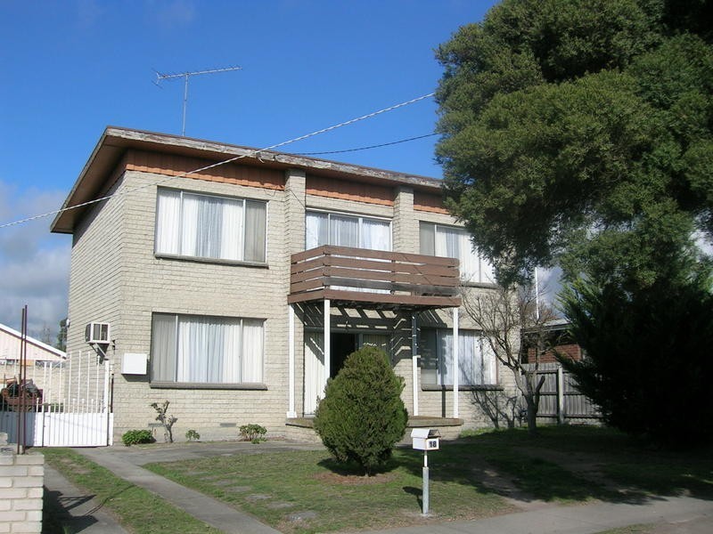 18 Kurt Street, Morwell VIC 3840
