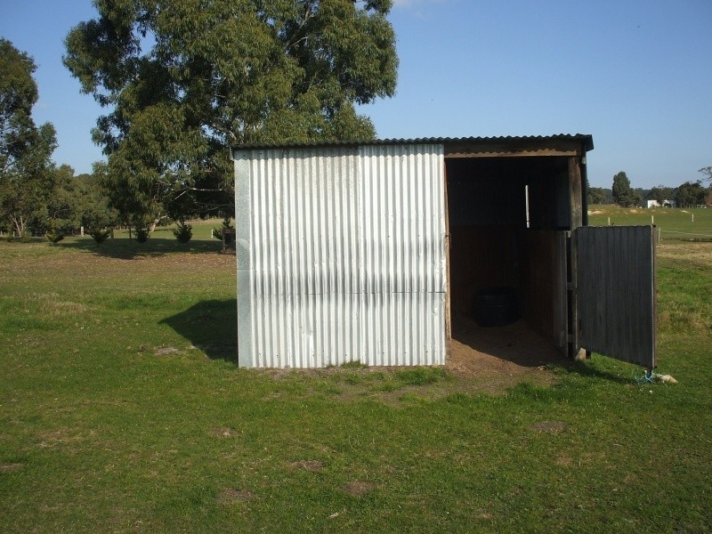 195 McIntosh’s Road, Boolarra VIC 3870