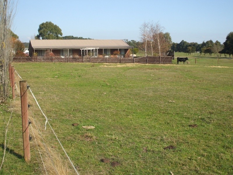 195 McIntosh’s Road, Boolarra VIC 3870