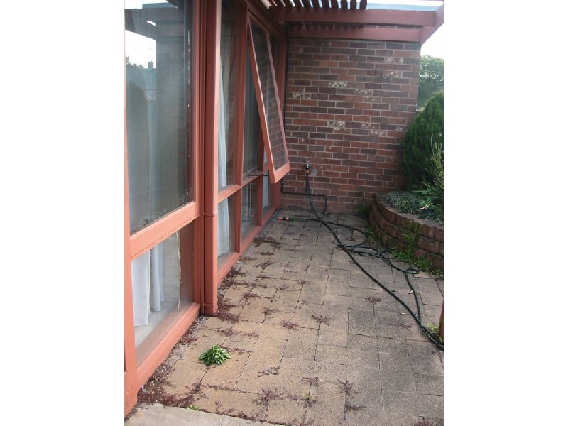 2/18 Hoyle Street, Morwell VIC 3840