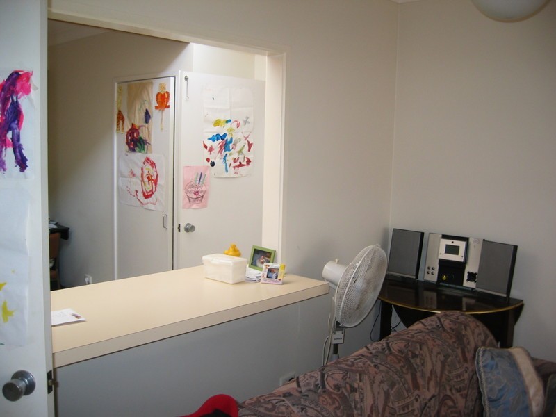 2/18 Hoyle Street, Morwell VIC 3840