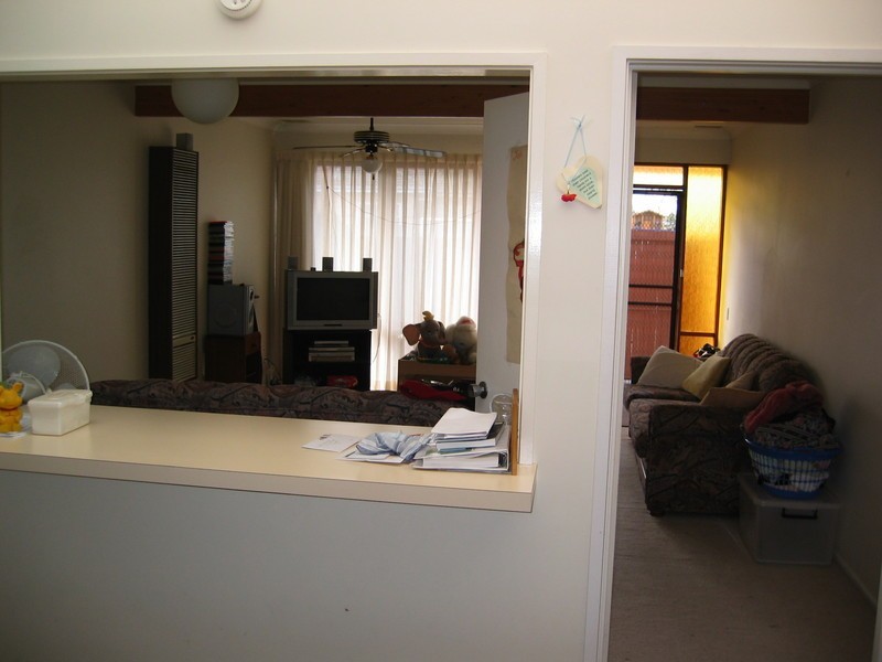 2/18 Hoyle Street, Morwell VIC 3840