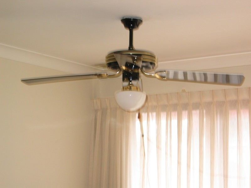 2/18 Hoyle Street, Morwell VIC 3840