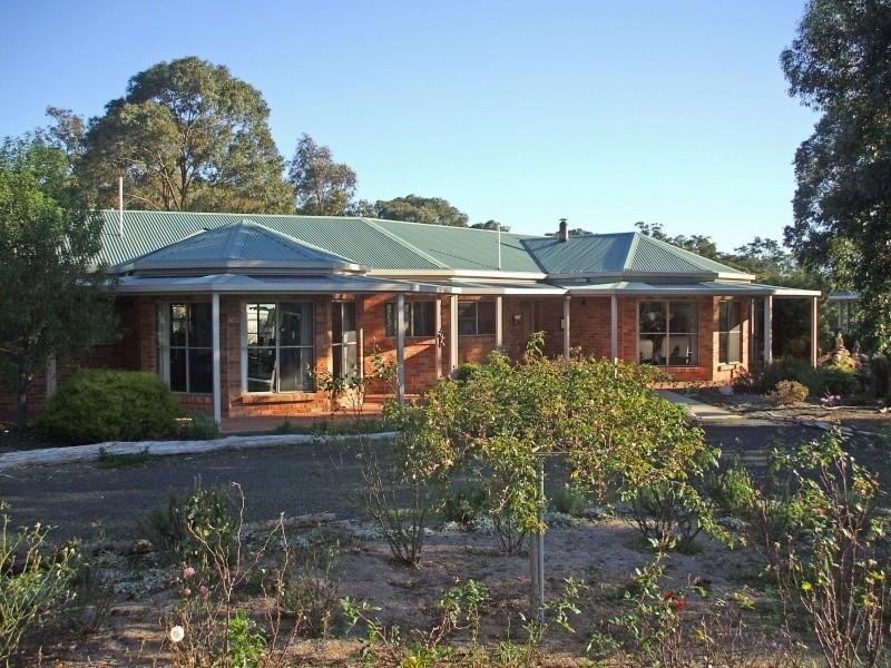 3 Cuthbertson Court, Mirboo North VIC 3871