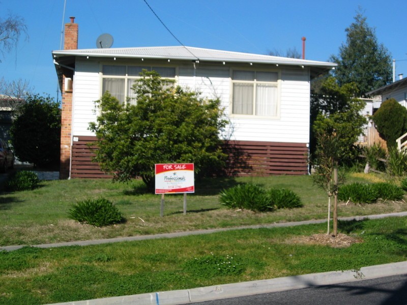 38 Savige Street, Morwell VIC 3840