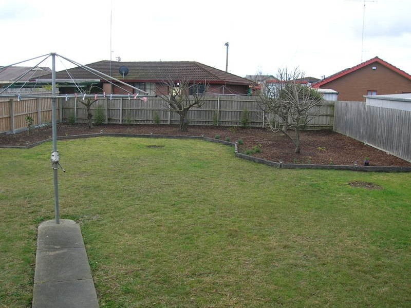 22 Chestnut Avenue, Morwell VIC 3840