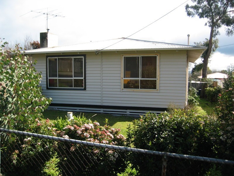 60 Queen Street, Moe VIC 3825