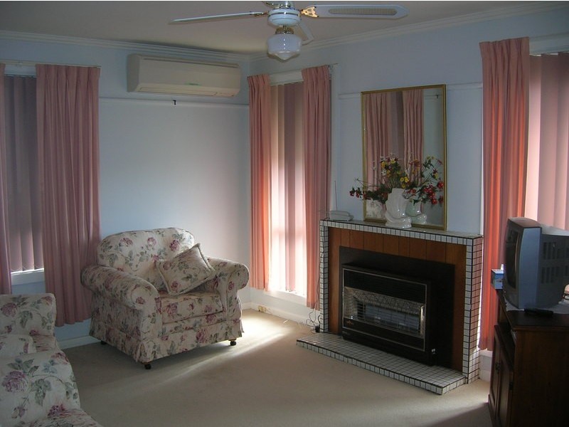 2 Ronald Court, Morwell VIC 3840