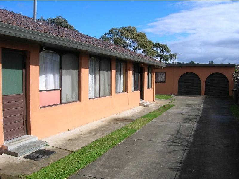 1-3/89 The Boulevard, Morwell VIC 3840