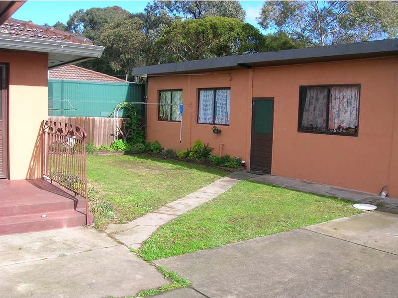 1-3/89 The Boulevard, Morwell VIC 3840