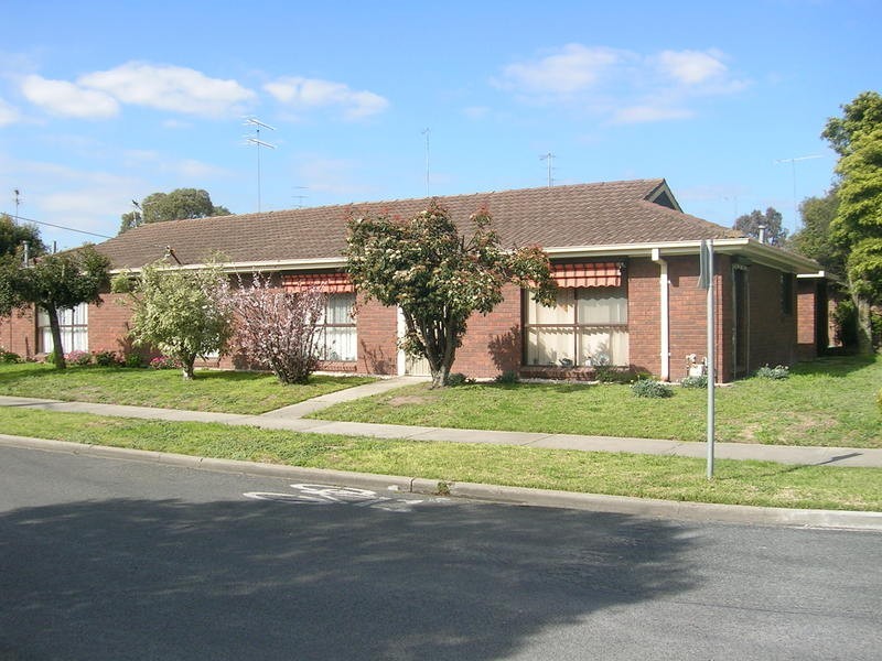 1/30 Bridle Road, Morwell VIC 3840