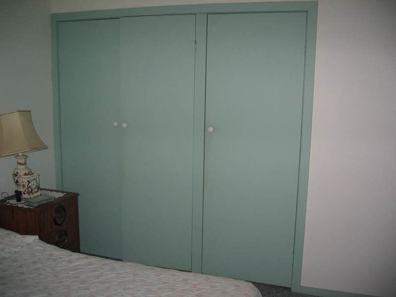 1&2/10 Sinclair Avenue, Morwell VIC 3840