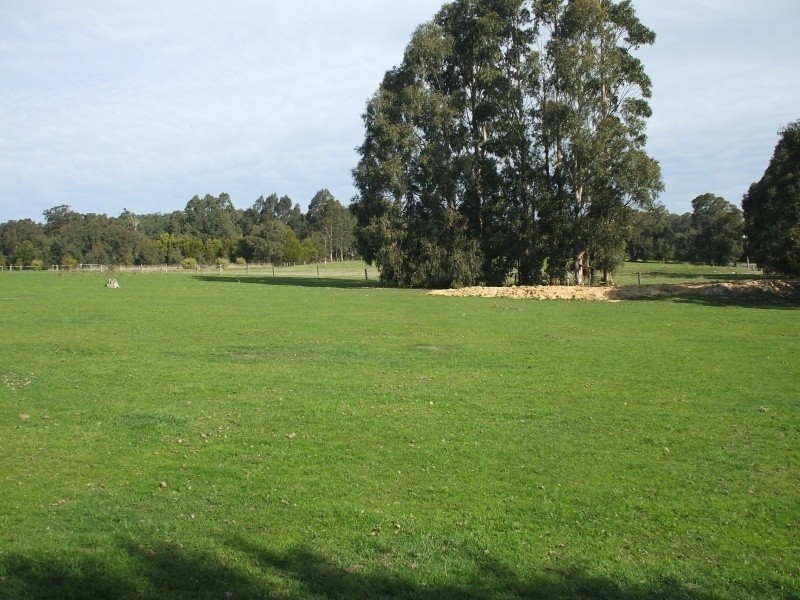 145 McIntosh’s Road, Boolarra VIC 3870