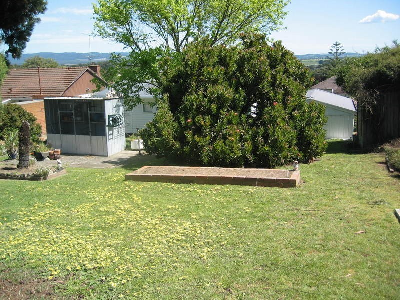 26 Cynthia Street, Morwell VIC 3840