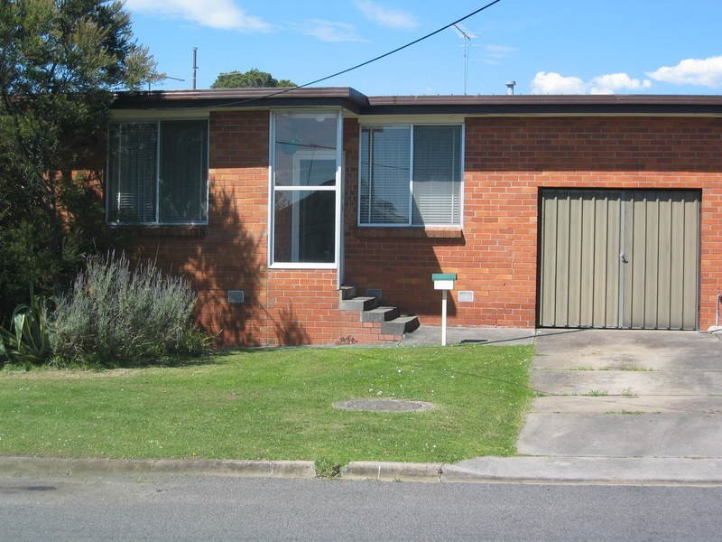 1/1A Grandview Grove, Morwell VIC 3840