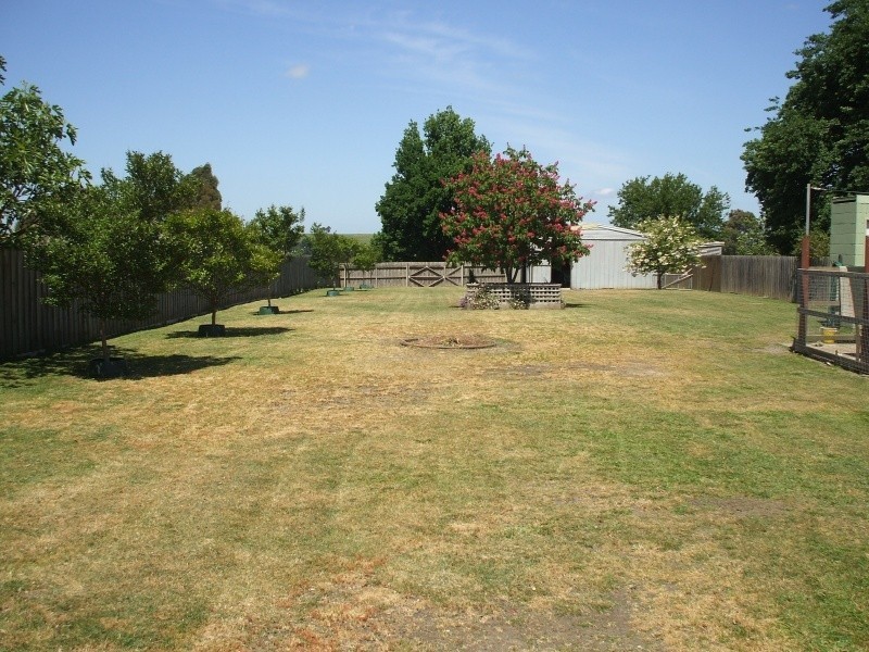 62 Ridgway, Mirboo North VIC 3871