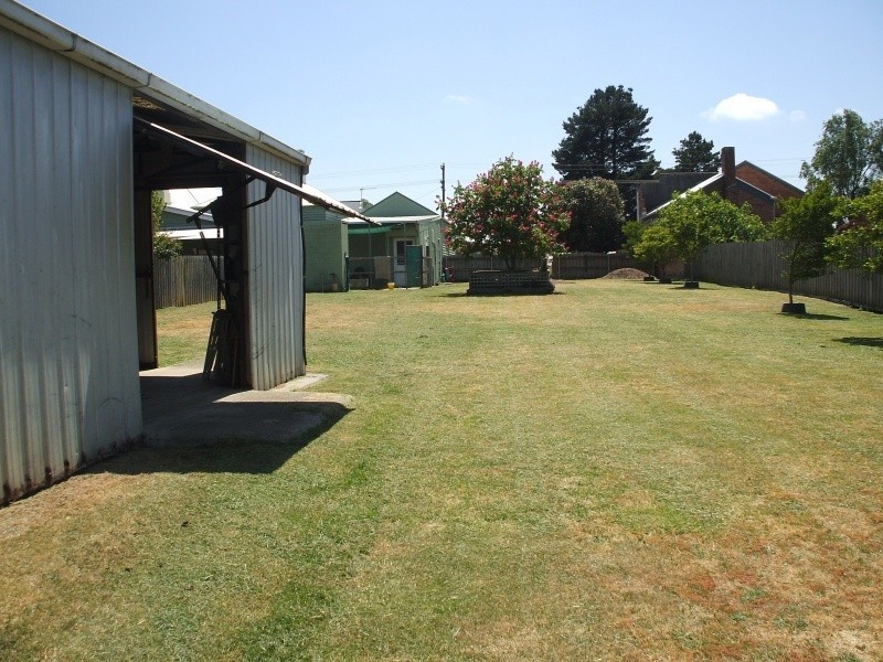 62 Ridgway, Mirboo North VIC 3871