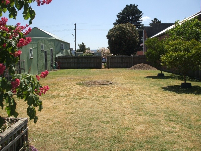 62 Ridgway, Mirboo North VIC 3871