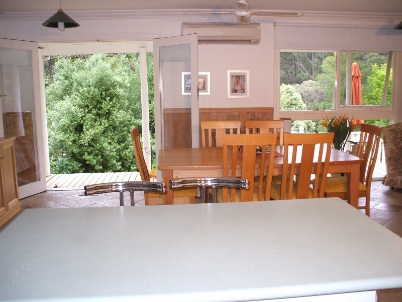 10 Galvins Road, Mirboo North VIC 3871