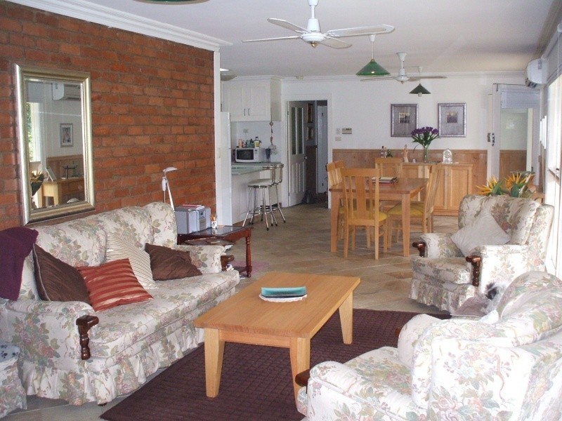 10 Galvins Road, Mirboo North VIC 3871