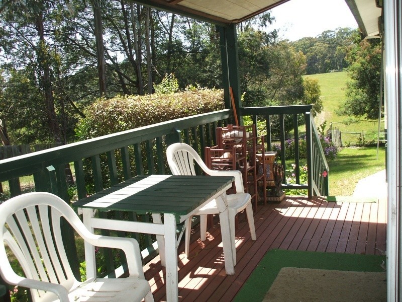 30 Balding Street, Mirboo North VIC 3871
