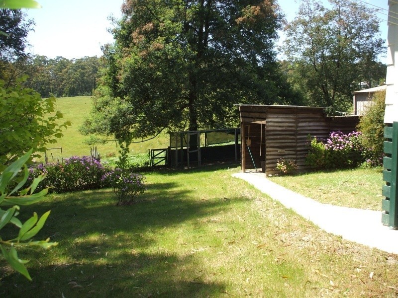 30 Balding Street, Mirboo North VIC 3871