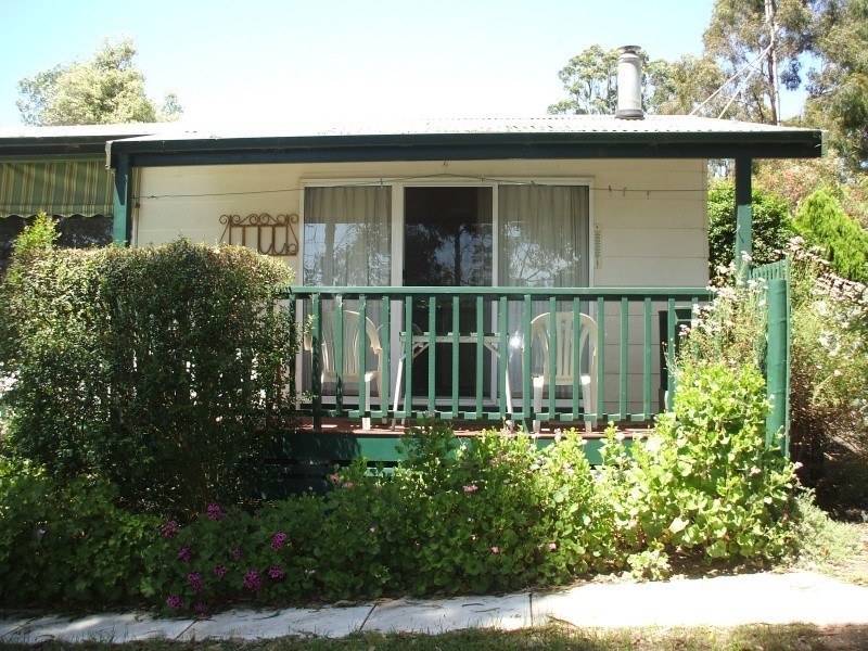 30 Balding Street, Mirboo North VIC 3871