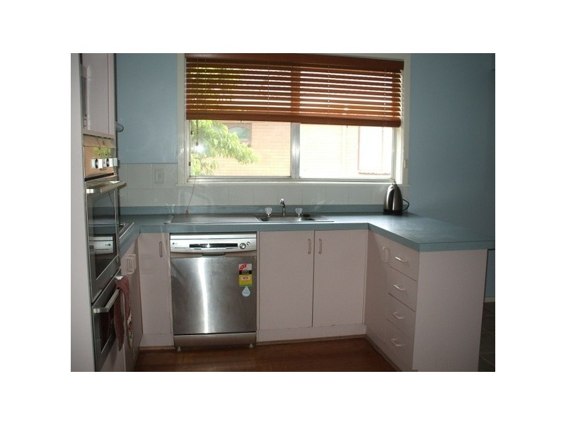 12 Peacock Street, Mirboo North VIC 3871