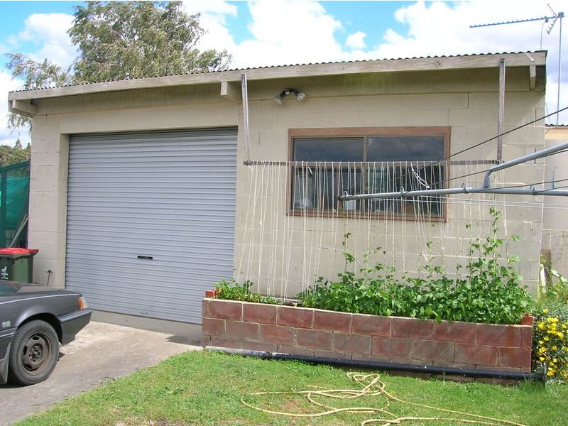 14 Willow Street, Churchill VIC 3842