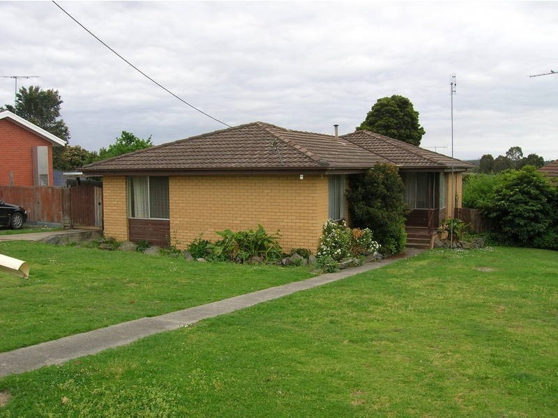 54 Switchback Road, Churchill VIC 3842