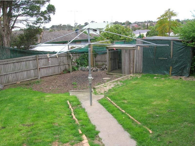 54 Switchback Road, Churchill VIC 3842