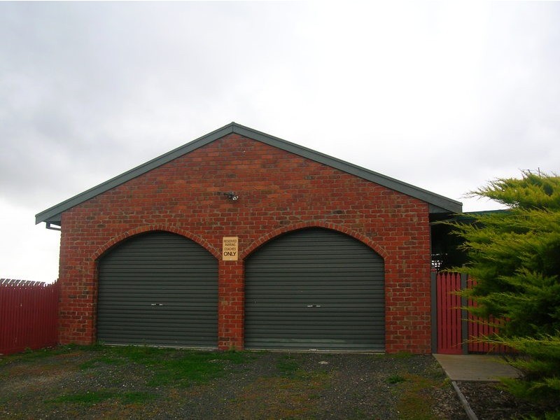 105 Warren Terrace, Hazelwood North VIC 3840