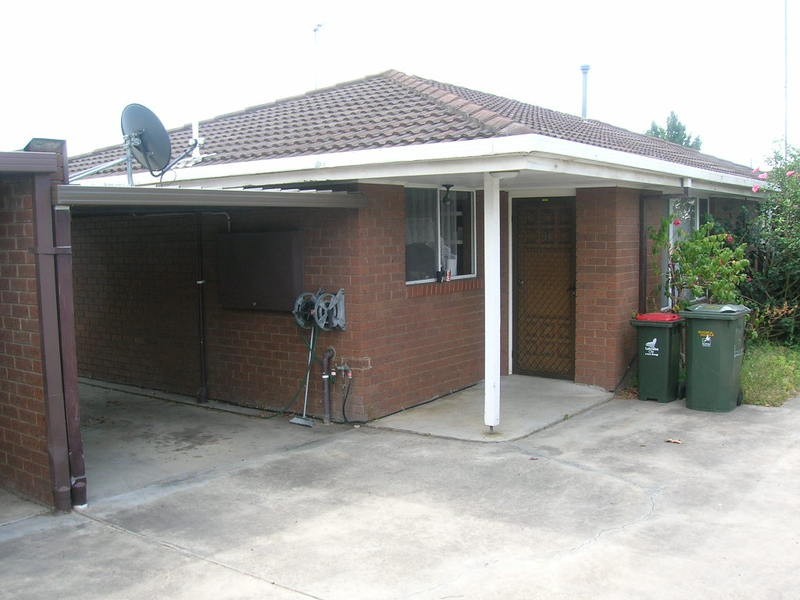 2/31 McLean Street, Morwell VIC 3840