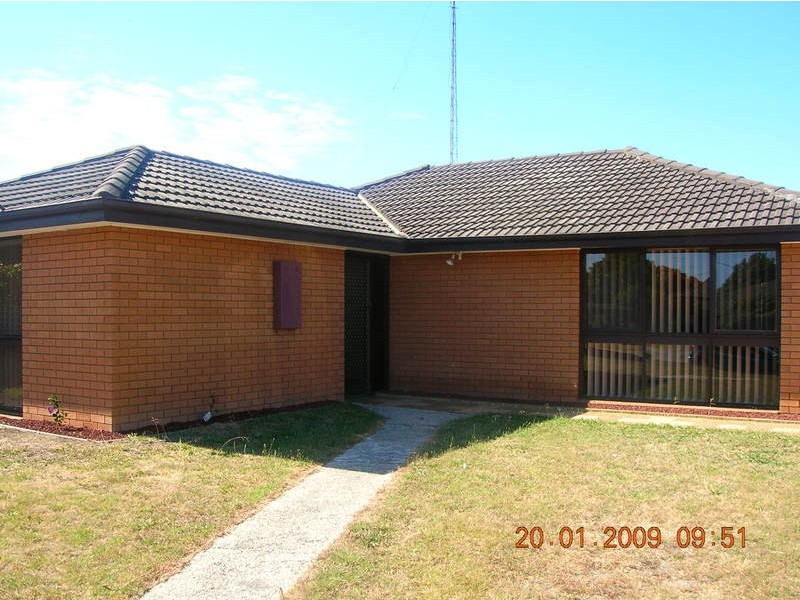 69 The Avenue, Morwell VIC 3840