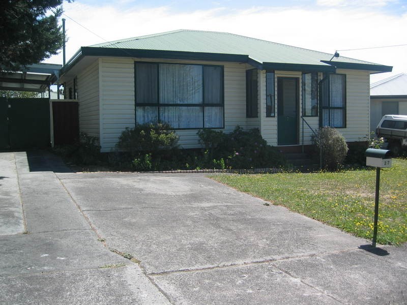 27 Kokoda Street, Morwell VIC 3840