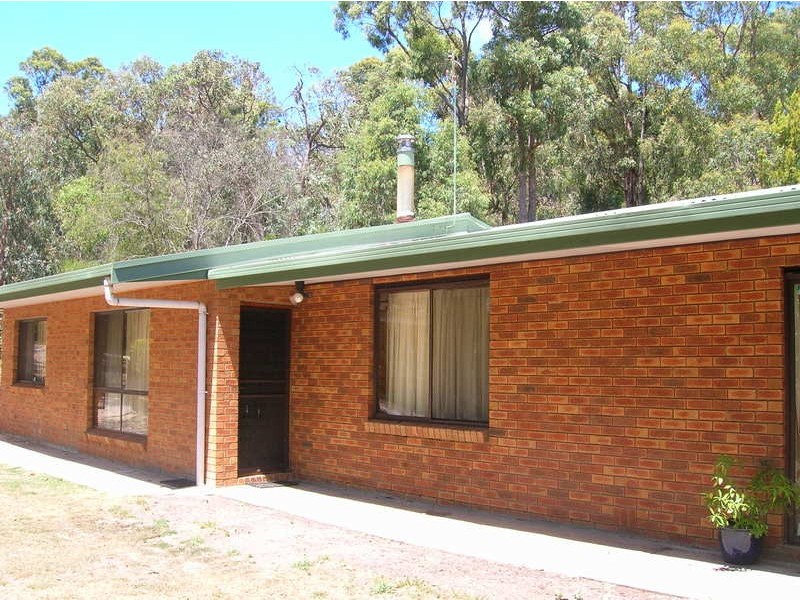 95 McIntoshs Road, Boolarra VIC 3870