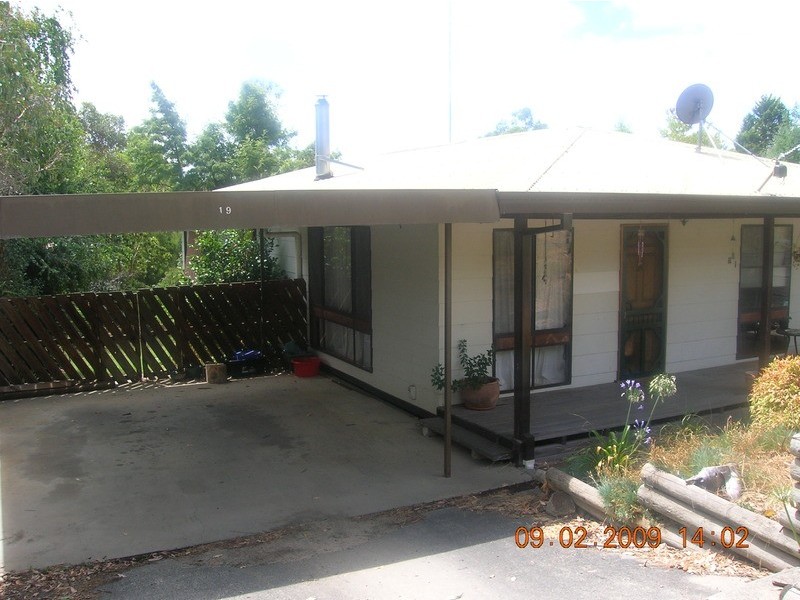 19 Bastin Road, Boolarra VIC 3870