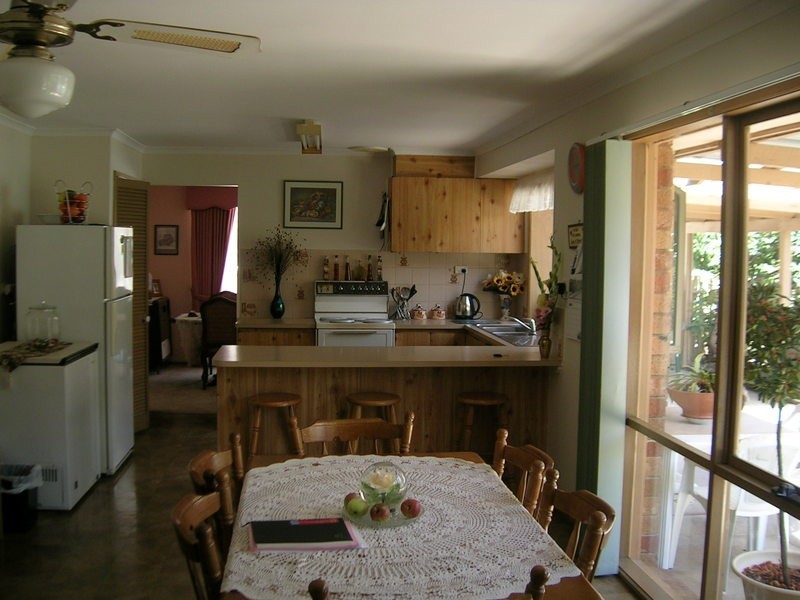 33 Wells Road, Mirboo North VIC 3871