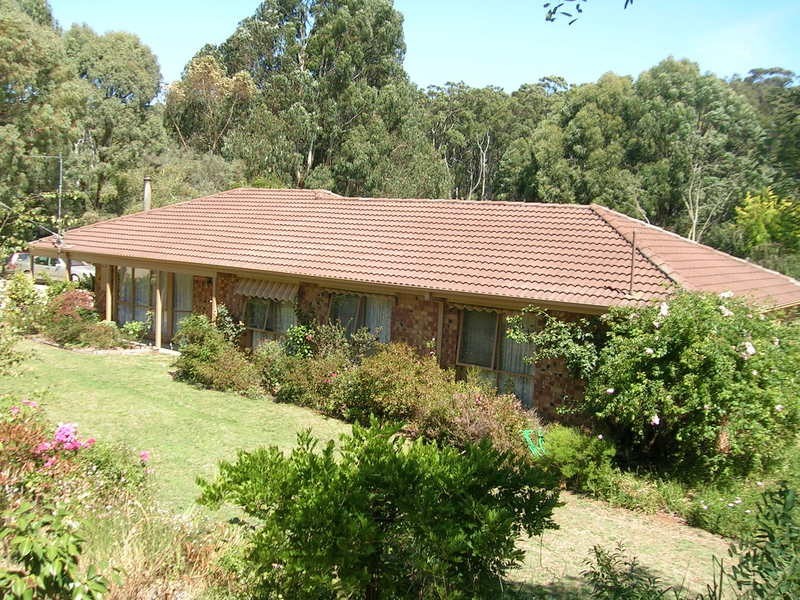 33 Wells Road, Mirboo North VIC 3871