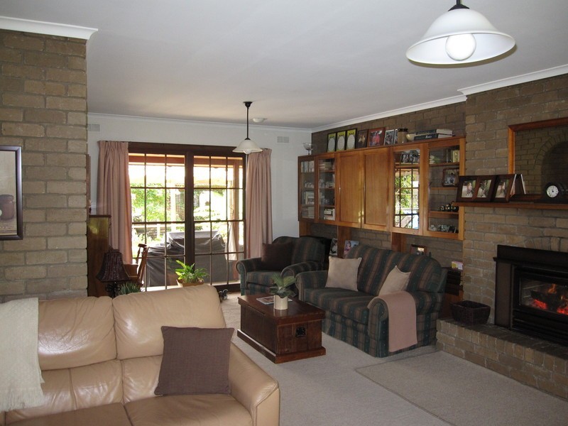 25 Church Street, Boolarra VIC 3870