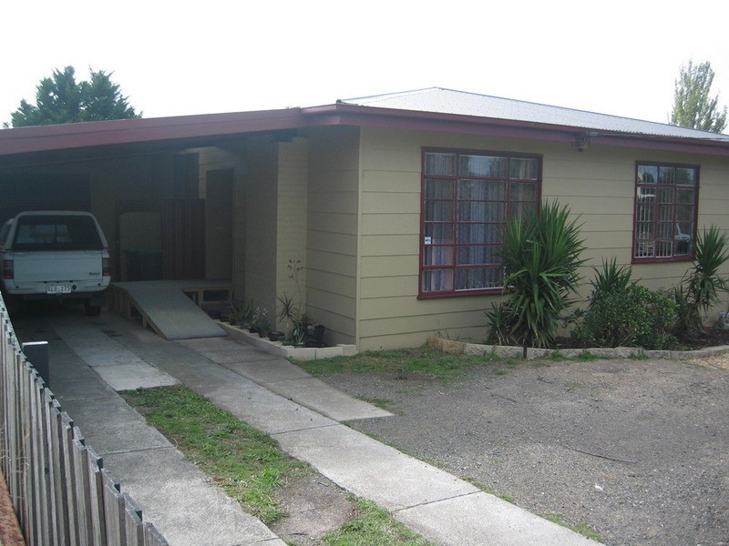 15 Buna Street, Morwell VIC 3840