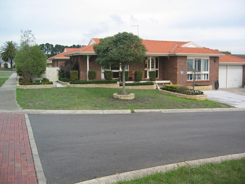 5 Skeldale Wynd, Morwell VIC 3840