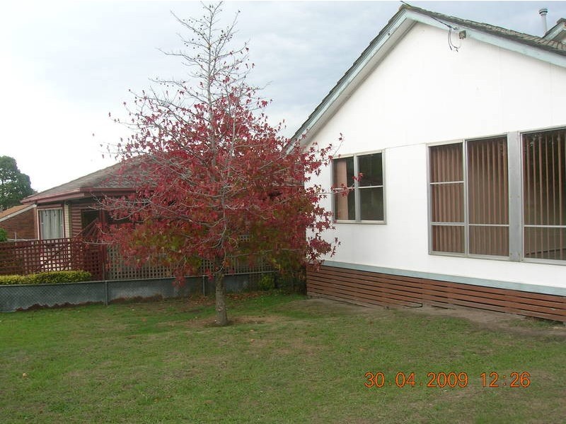 16 Vasey Street, Morwell VIC 3840
