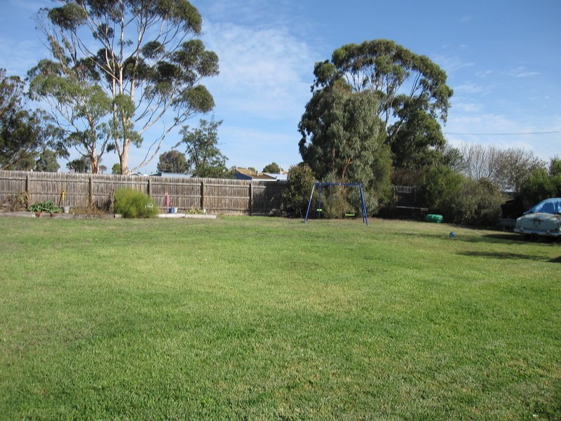 28-30 Willow Street, Churchill VIC 3842