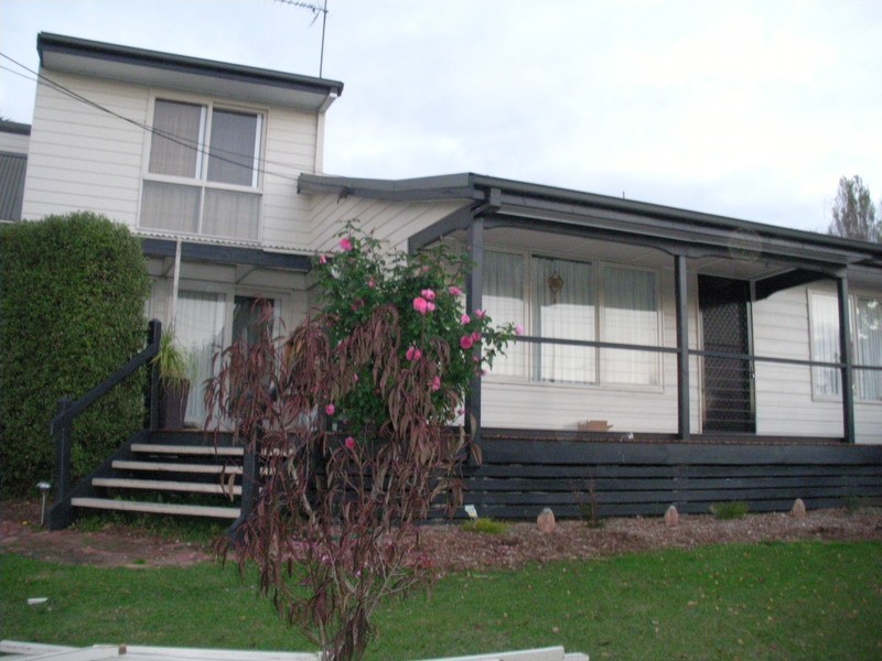 1 Bennett Street, Yinnar VIC 3869